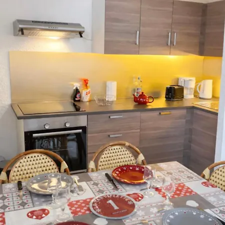 Charming With Balcony In Montalbert Διαμέρισμα La Plagne